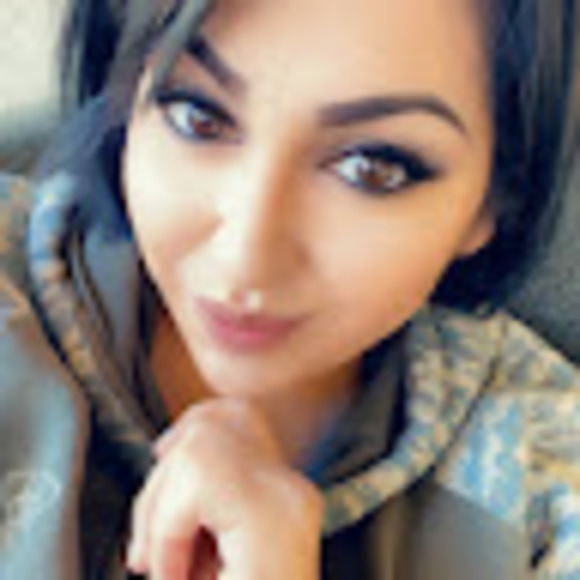 Meet your Posher, Tara - Picture 1 of 1